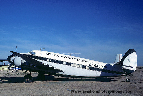 Seattle Starloder Lockheed 18-56 Lodestar N4444Q (1977)