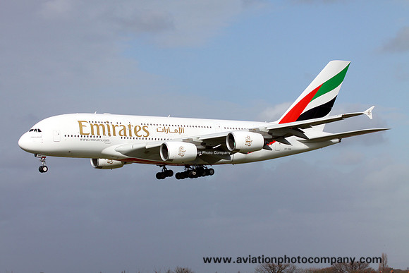 Emirates Airbus A380-800 A6-EDR at Manchester (2012)