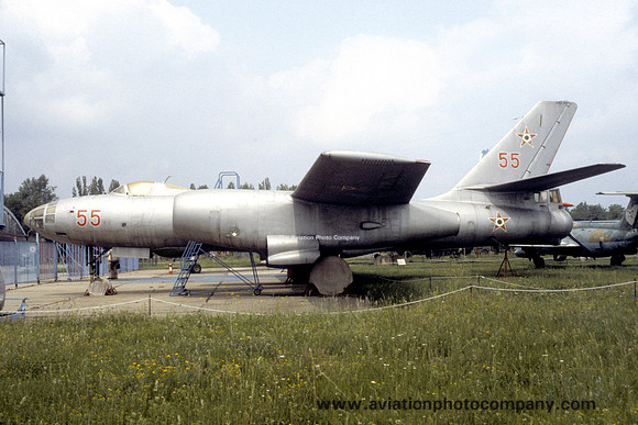 Hungarian Air Force Ilyushin Il-28 55 displayed at Szolnok (1989)