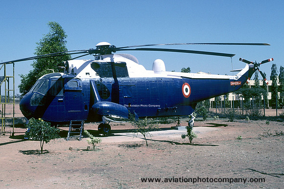 Indian Navy Westland Sea King Mk42 IN504 displayed at Bangalore (2005)