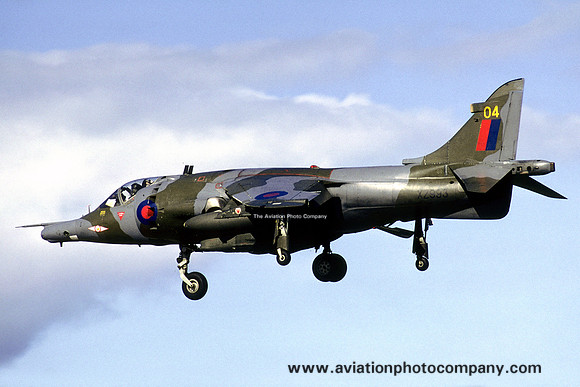 RAF 1 Squadron Hawker Siddeley Harrier GR.3 XZ993/04 (1985)