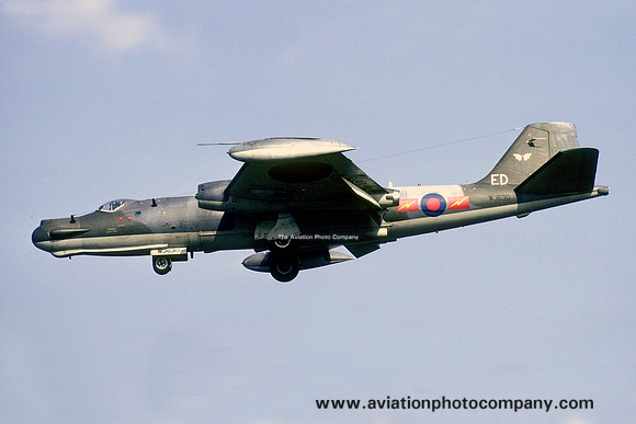 RAF 360 Squadron English Electric Canberra T.17 WJ630/ED (1985)