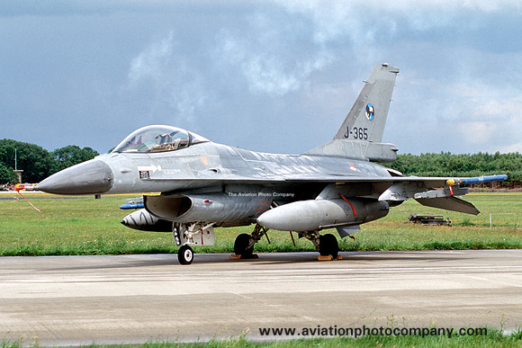 Dutch Air Force 311 Squadron GD F-16AM Fighting Falcon J-365 (2004)