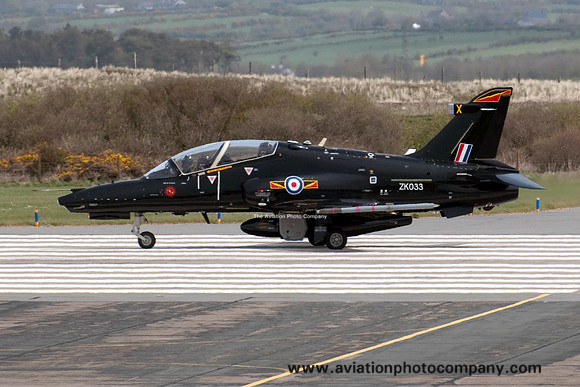 RAF 4 Squadron BAE Hawk T.2 ZK033/X at RAF Valley (2013)