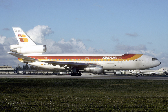 Iberia Douglas DC-10-30 EC-DEA at Miami (1992)