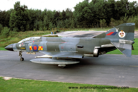 RAF 92 Squadron McDonnell F-4M Phantom FGR.2 XV489/V (1977)