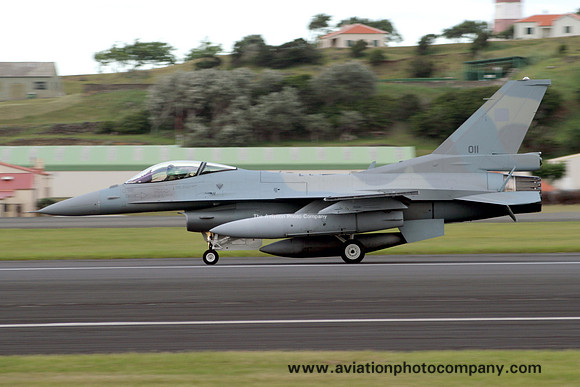 Greek Air Force Lockheed F-16C 011 at Lajes (2009)