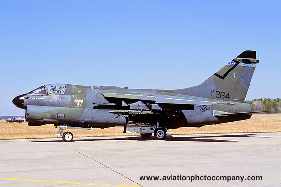USAF Virginia ANG 149 TFS LTV A-7D 71-0364 (1986)
