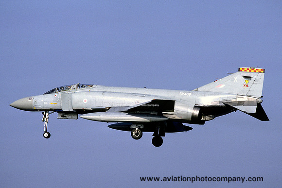 RAF 92 Squadron McDonnell F-4M Phantom FGR.2 XV439/X (1990)