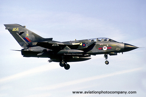 RAF TWCU 45 Squadron Panavia Tornado GR.1 ZA404 (1985)