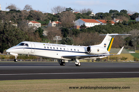 Brazilian Air Force GTE Embraer VC-99B 2584 at Lajes (2008)