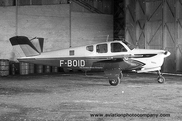 Beech M35 Bonanza F-BOID