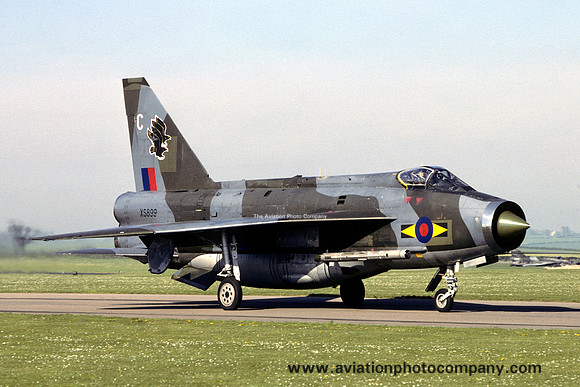 RAF 11 Squadron English Electric Lightning F.6 XS899/C (1980)
