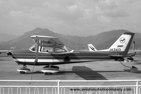 Nakkanippon Airways Cessna 172D JA3413 (1969)
