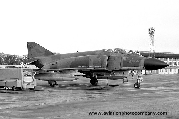 RAF 2 Squadron McDonnell F-4M Phantom FGR.2 XV467/R at RAF Leuchars (1972)