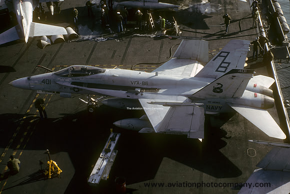 US Navy VFA-86 McDonnell Douglas F/A-18C Hornet 163437/AB-401 on board USS America (1992)