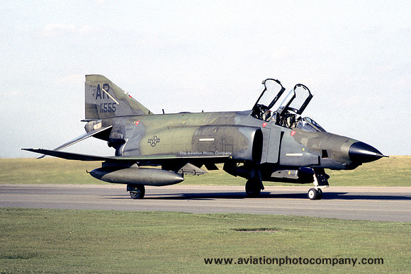 USAF 10 TRW 1 TRS McDonnell RF-4C Phantom 68-0555/AR (1985)