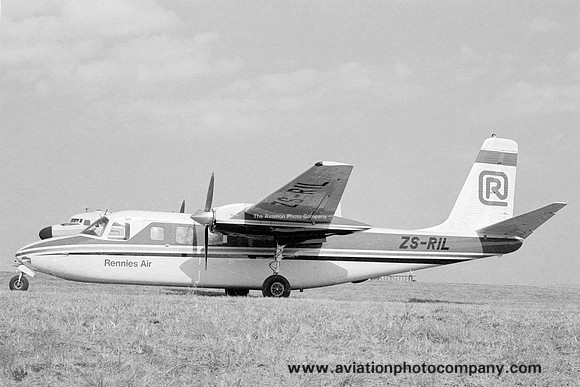 Rennies Air Aero Commander 680FL ZS-RIL (1973)
