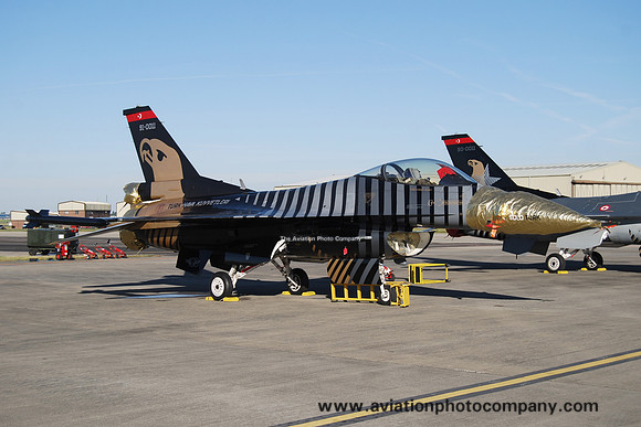 Turkish AF 141 Filo GD F-16C 90-0011 at RIAT Fairford (2014)