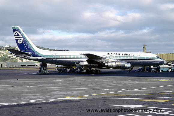 Air New Zealand Douglas DC-8-54 ZK-NZD