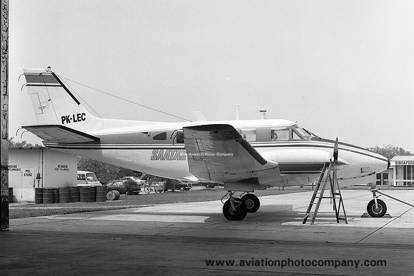 SAATAS Beech 80 Queen Air PK-LEC (1973)