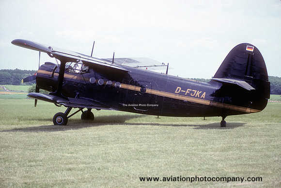 Antonov An-2 D-FJKA (1992)