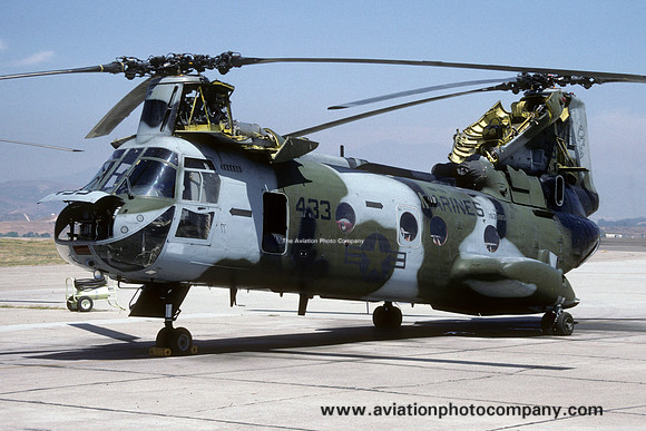 US Marines HMM-764 Vertol CH-46D Sea Knight 153980/ML-433 (1991)