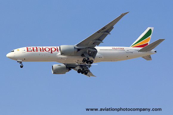 Ethiopian Airlines Boeing 777-200LR ET-AOL at Dubai IAP (2013)