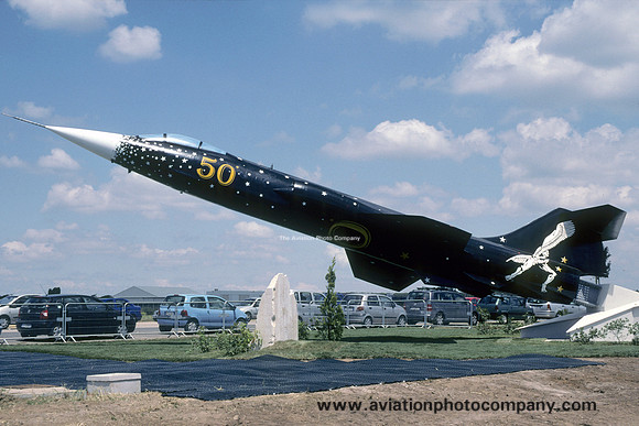 Italian Air Force Lockheed F-104S Starfighter MM6827 displayed at Pratica di Mare (2004)