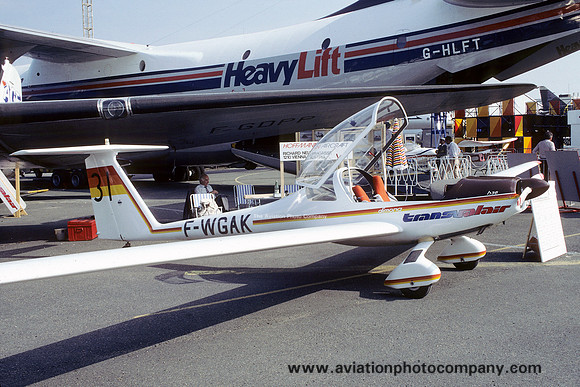 Hoffman H-36 Dimona F-WGAK at the Paris Air Show (1985)