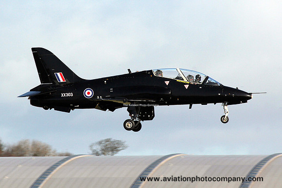 Royal Navy FRADU HS Hawk T.1A XX303 at Prestwick (2012)