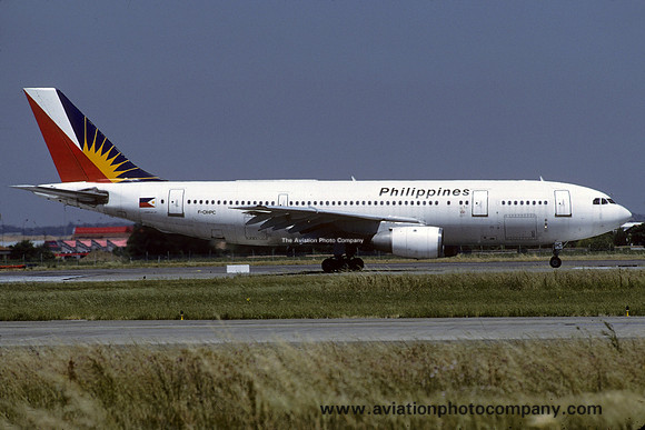 Philippine Airlines Airbus A300B4 F-OHPC (2000)