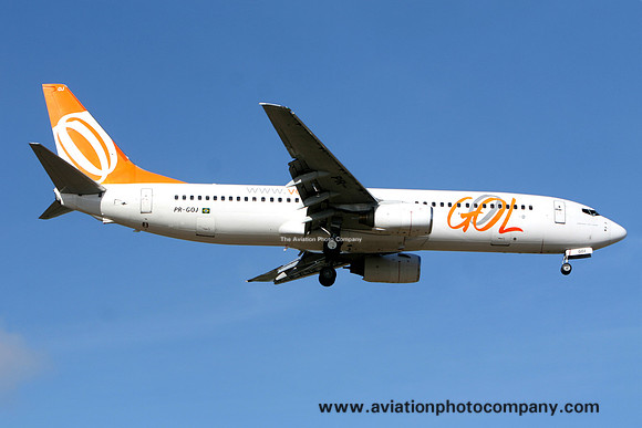GOL Transportes Aereos Boeing 737-8CX PR-GOJ (2008)