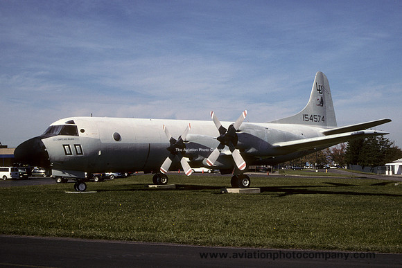 US Navy Lockheed P-3B Orion 154574 displayed at Willow Grove (2000)
