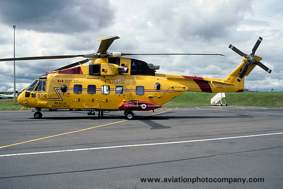 Canadian Armed Forces AgustaWestland CH-149 Cormorant 149908 (2002)