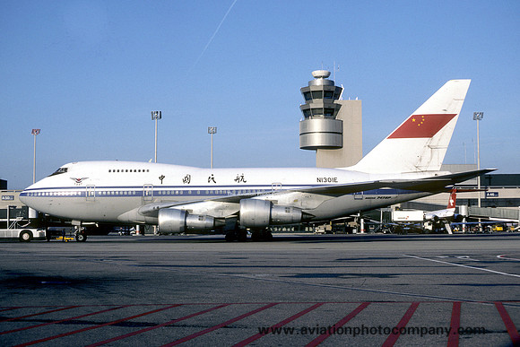 CAAC Boeing 747SP-27 N1301E (1987)