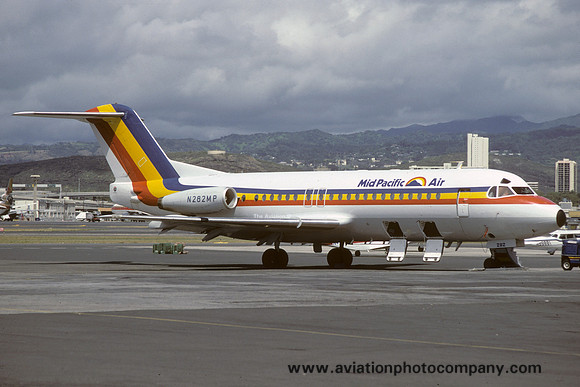 Mid Pacific Air Fokker F-28-4000 Fellowship N282MP (1987)