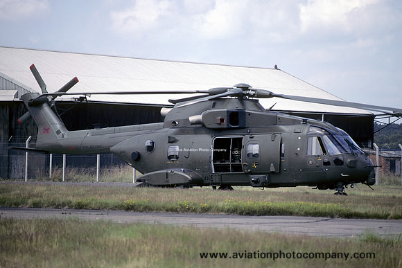 RAF 28 Squadron Westland Merlin HC.3 ZJ125/J (2004)