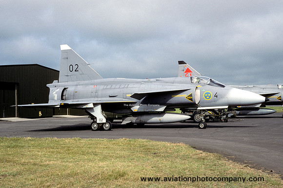 Swedish Air Force F4 SAAB Viggen JA-37 37443/02 (1993)