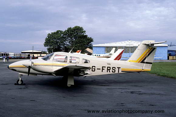 Piper PA-44-180T Seminole G-FRST (1987)