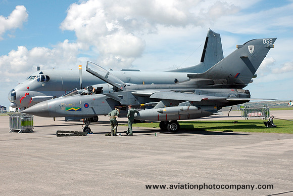 RAF 13 Squadron Panavia Tornado GR.4A ZA592/059 at RNAS Culdrose (2007)