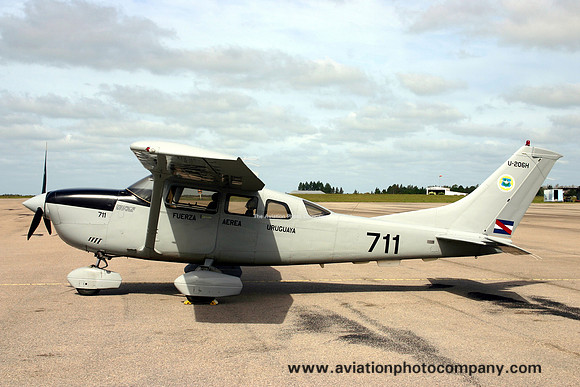 Uruguayan Air Force Cessna U206H 711 (2007)