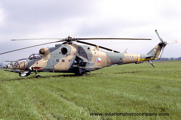 Czech Air Force 51 VRP Mil Mi-24D Hind 4011 (1993)