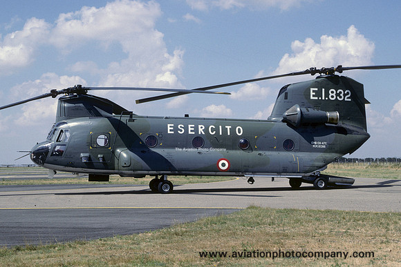 Italian Army Vertol CH-47C Chinook MM81386/EI-832 (1993)