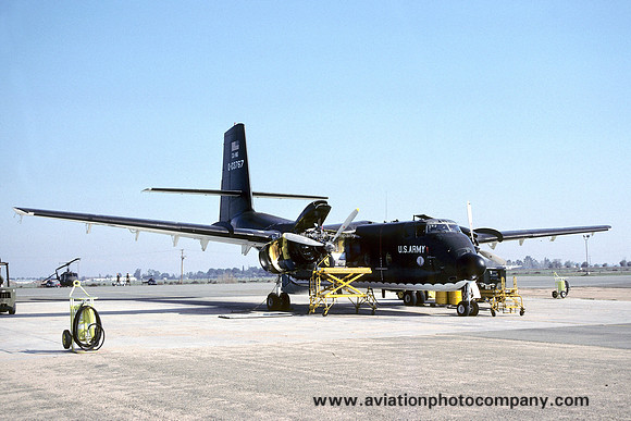US Army California ArNG AVCRAD DHC-4 C-7A Caribou 60-3767 (1991)