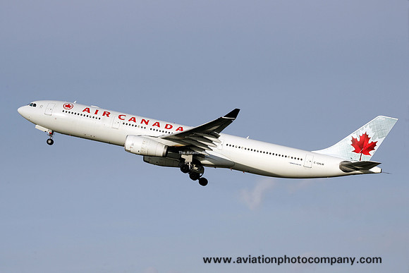 Air Canada Airbus A330-343X C-GHLM (2007)