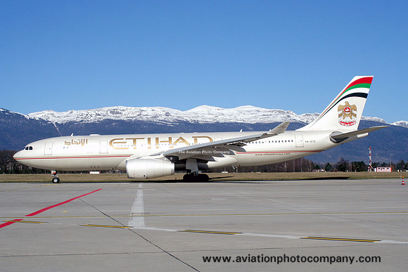 Etihad Airways Airbus A330-243 A6-EYE at Geneva (2007)