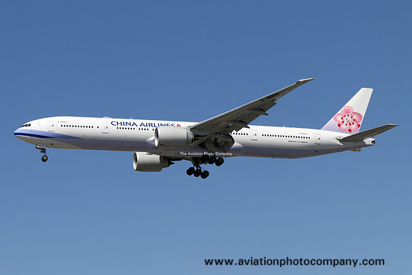 China Airlines Boeing 777-300ER B-18002 (2016)