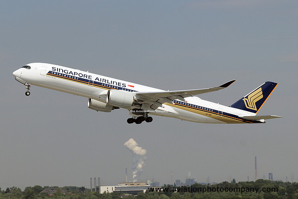 Singapore Airlines Airbus A350-941 9V-SMT (2018)
