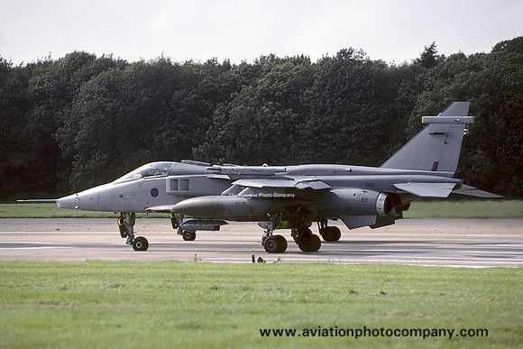 RAF Sepecat Jaguar GR.3 XZ118 at RAF Coltishall (2004)